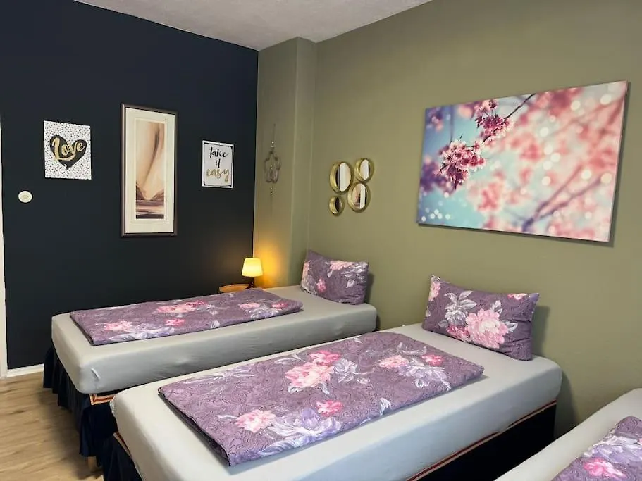 Choice Berlin - Wohnung Fuer Bis Zu 12 Personen Daire